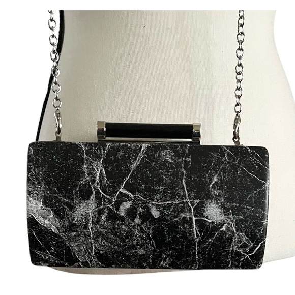 Sondra Robert’s Crossbody/Clutch Marbleized design Handbag. - Picture 1 of 9